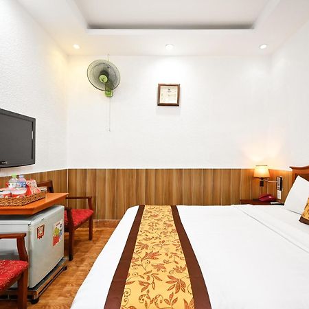 Queen Hotel Saigon Airport Thành Pho Ho Chí Minh Esterno foto