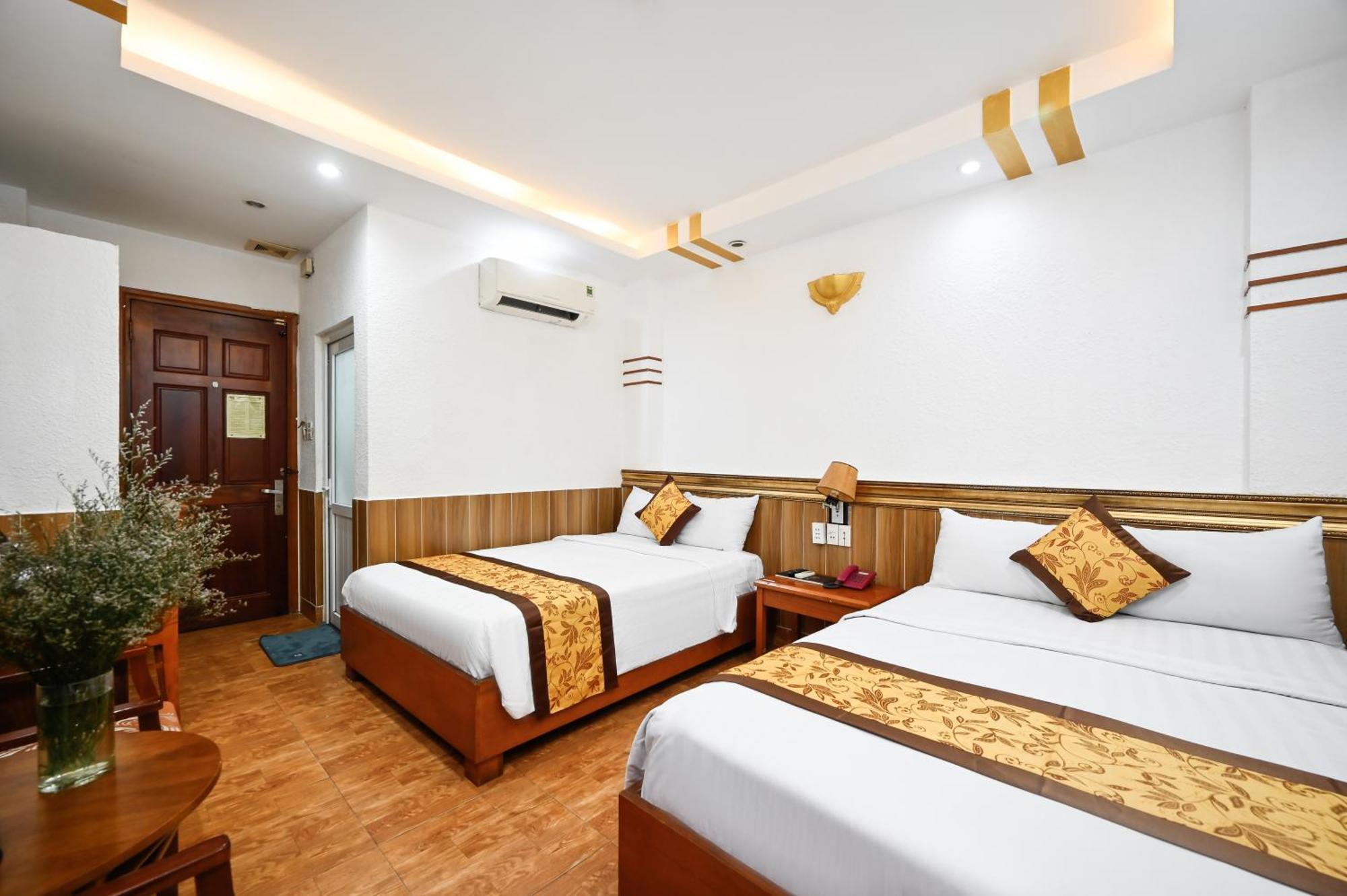 Queen Hotel Saigon Airport Thành Pho Ho Chí Minh Esterno foto