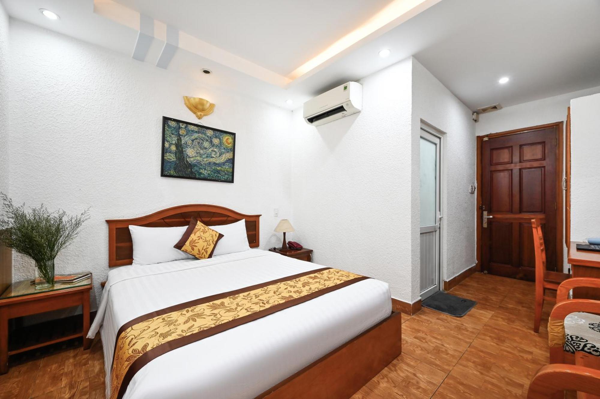 Queen Hotel Saigon Airport Thành Pho Ho Chí Minh Esterno foto