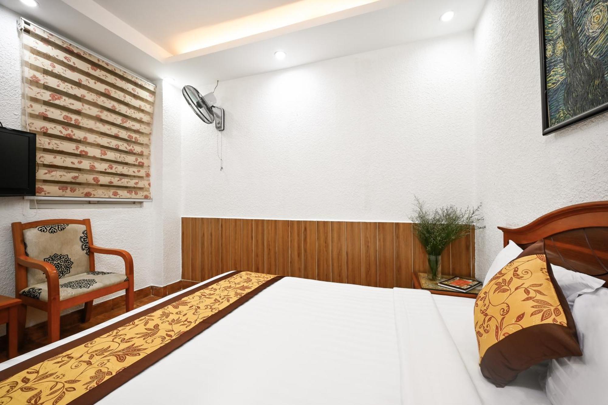 Queen Hotel Saigon Airport Thành Pho Ho Chí Minh Esterno foto